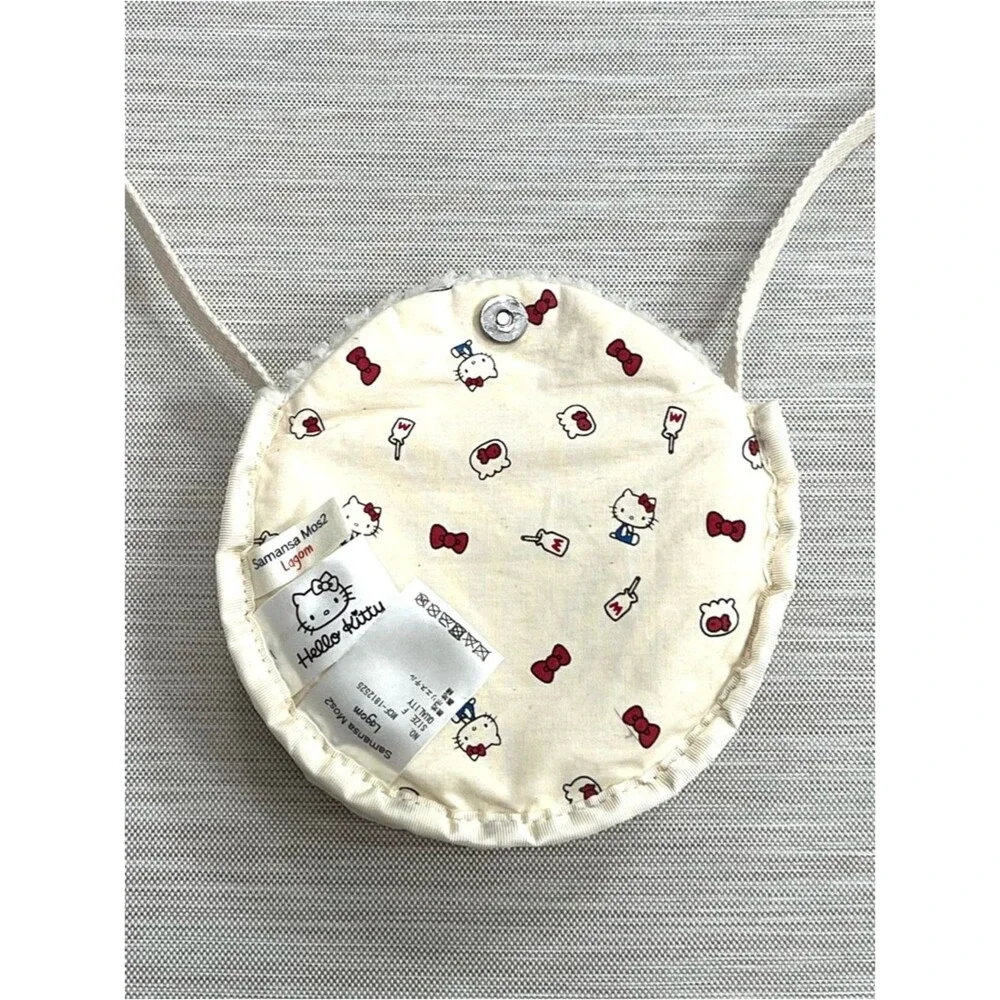 Samansa Mos2 Lagom x Hello Kitty Cream Round Crossbody Bag